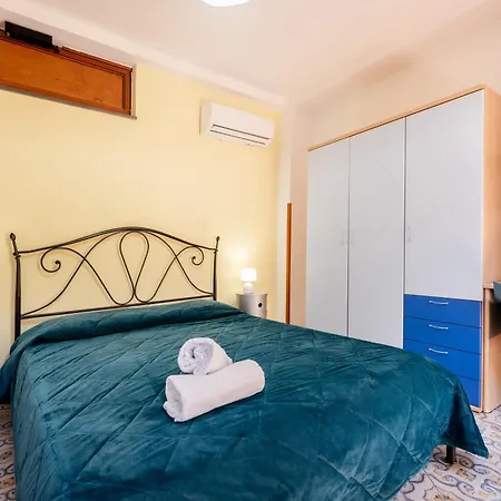 La Capannina 4* פרוסידה