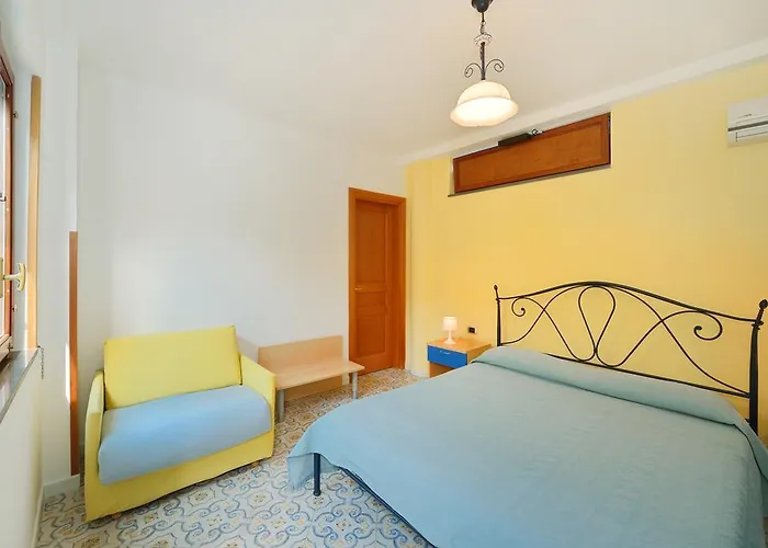 Bed & Breakfast La Capannina Procida